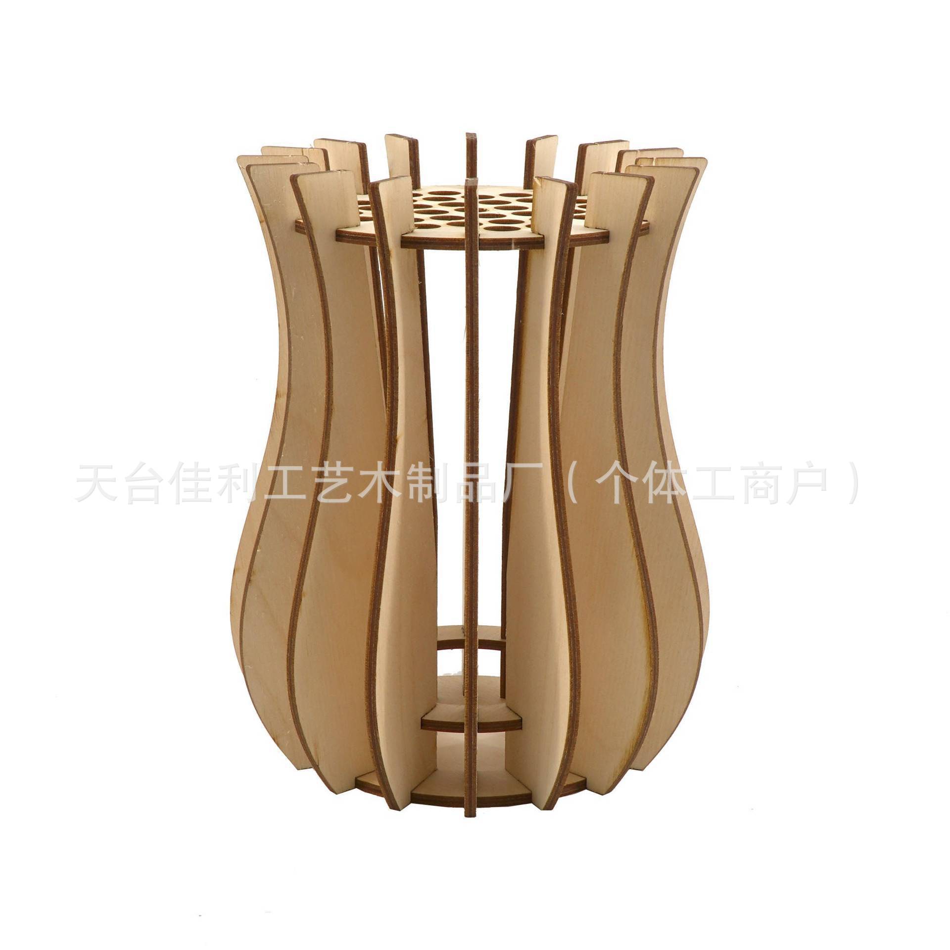 작은 꽃병 참피나무