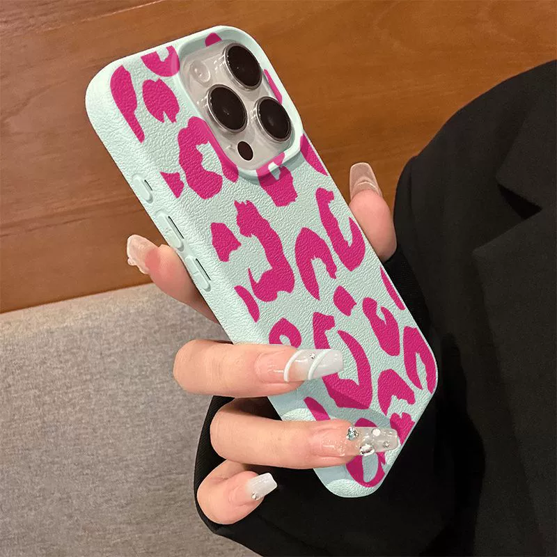 Чехол для телефона Apple iPhone15 совместимый — тиснёная «личи» текстура с мультяшным рисунком, подходит до iPhone16/16 Pro Max