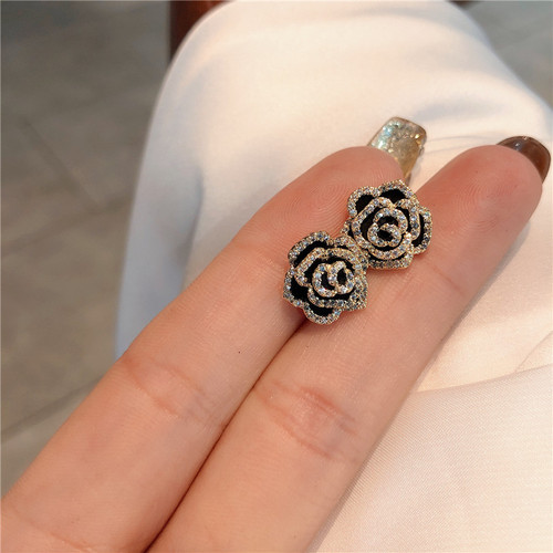 S925 Silver Needles with Layered Micro-Pierced Camellia Flower Earrings, Korean Style, Fresh and Natural, Black Rose Flower Stud Earrings