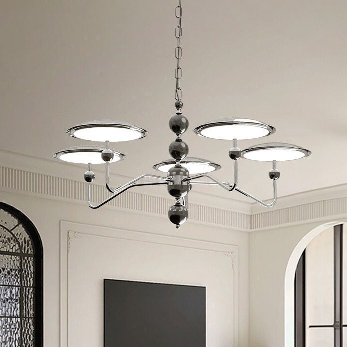 Lámpara de la sala de estar 2025 nuevo disco volador de órbita de estrellas estilo retrógrado francés iluminación principal de la atmósfera del restaurante medieval