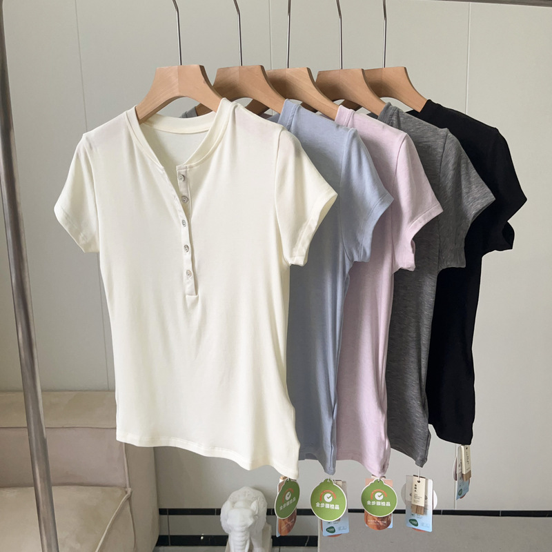 American Retro Style Henley Collar Short-Sleeve T-Shirt for Women, Summer Lyocell Cool Regular Shoulder Top, Suitable for Work and Casual Wear American Retro Style Henley Collar Short-Sleeve T-Shirt for Women, Summer Lyocell Cool Regular Shoulder Top, Suitable for Work and Casual Wear