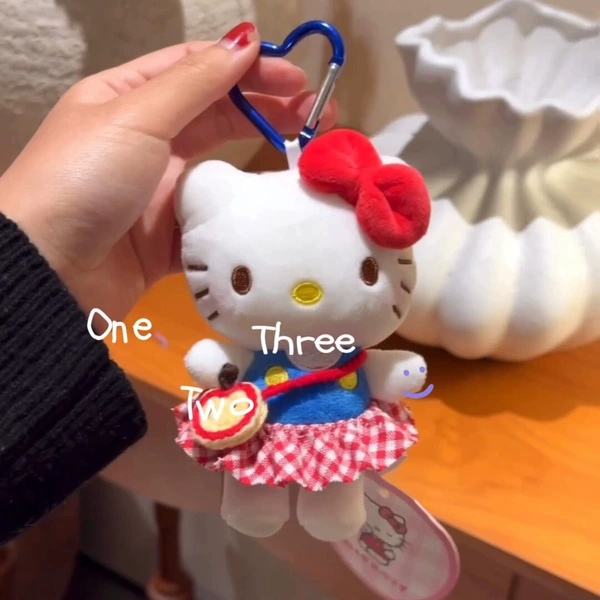 Red skirt apple bag kitty [Ready stock and shipped in seconds]