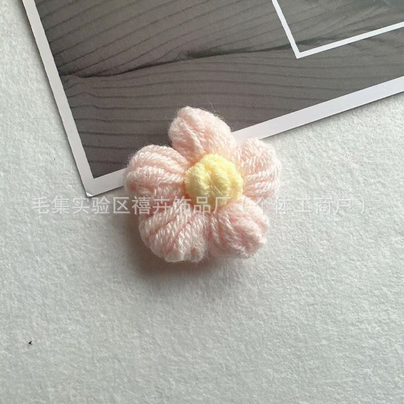 送料無料手作りかぎ針編みパフフラワーウールの花 DIY ヘアピンジュエリーアクセサリーコサージュバッグ衣類アクセサリーフラワー|undefined