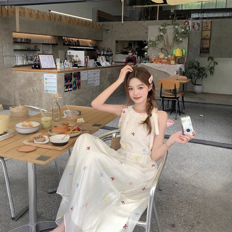 Forest Style Bow Tie Halterneck Dress for Women Summer New Style Waist-Cinching College Style Gentle Slimming Sweet Long Skirt