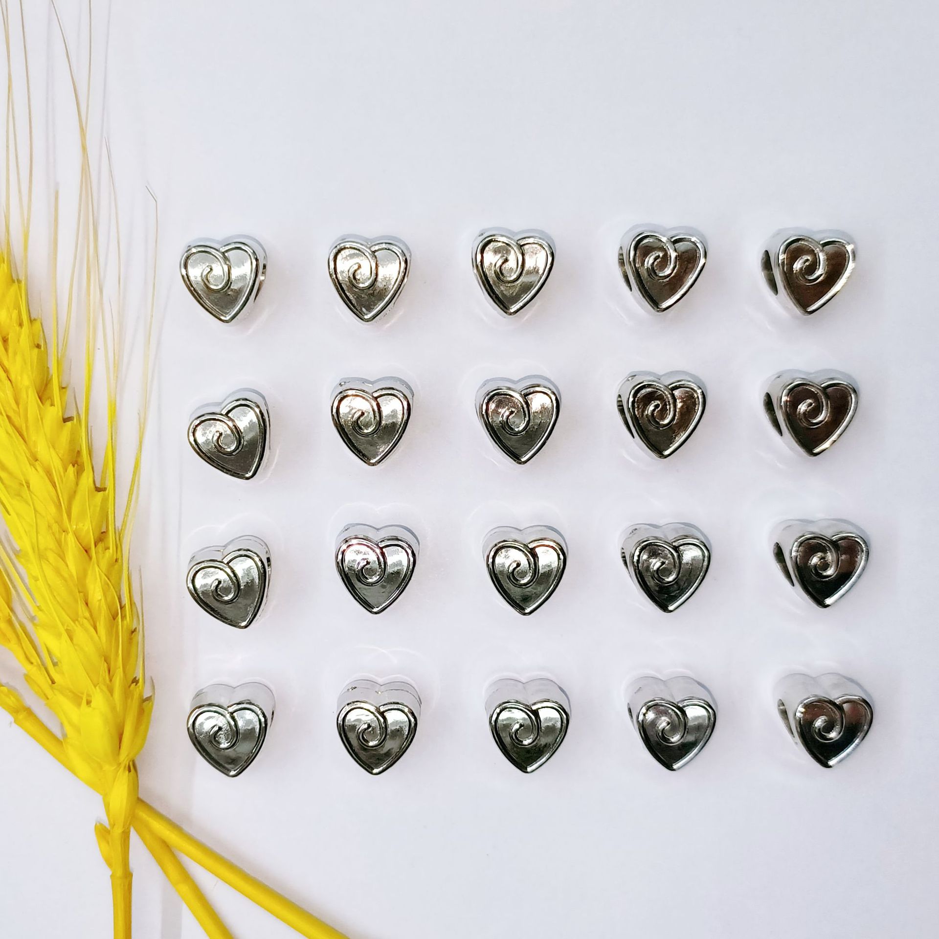 潘家多拉CCB大孔爱心花纹DIY配件白K kc uv珠串珠手链饰品6085详情2