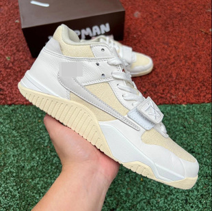 ����ЬJumpman Jack Cut The Check���hħ�g�N��Ů�@��ЬFZ8117