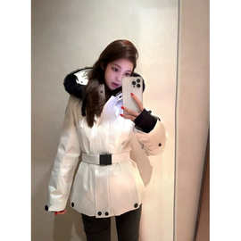 W2F保暖羽绒服女2025冬季新款白鸭绒气质高级修身滑雪服