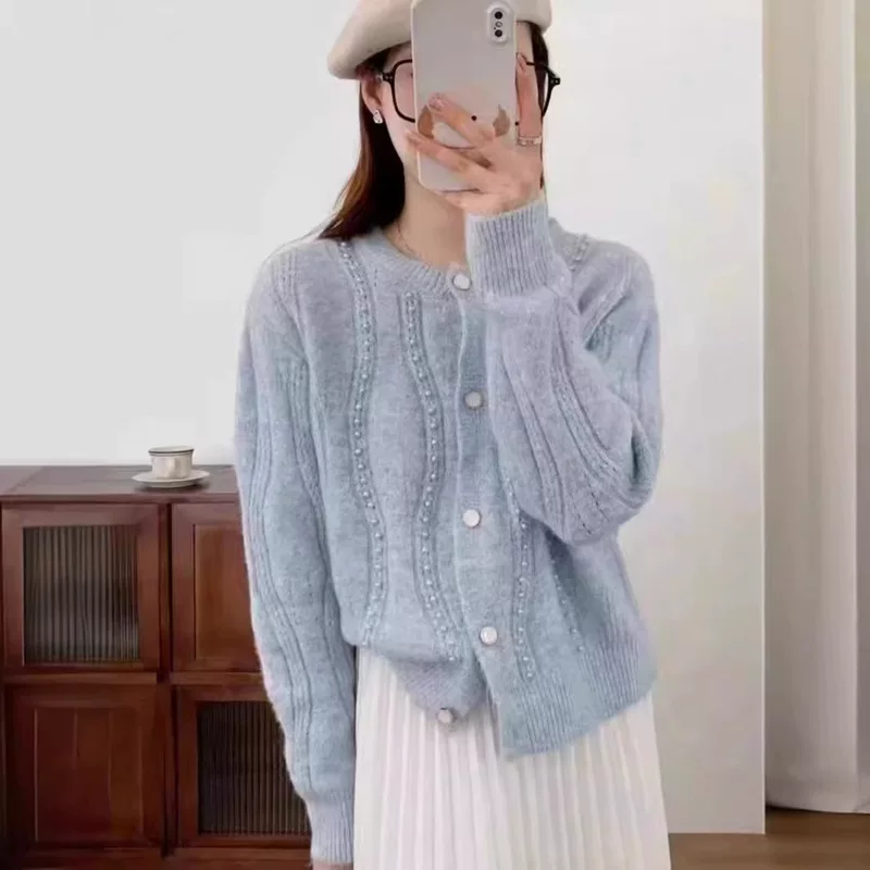 Demi-season knitted soft cardigan, sweater, Chanel style, loose fit