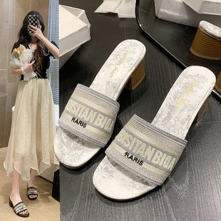 Embroidered Letter Slippers 2025 Spring and Summer New Style Square Toe Thick Heel Medium Heel Sandals Outer Wear Open Toe Women's Slippers