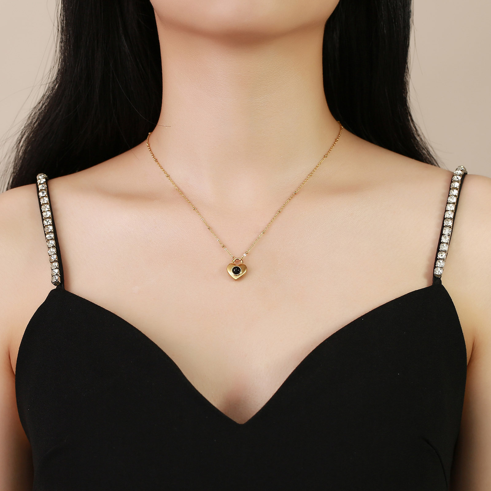 Retro Heart Shape Stainless Steel Plating Pendant Necklace 1 Piece