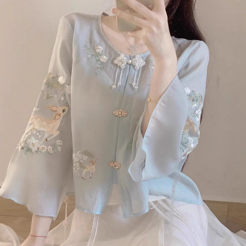 新しい中国風の民族風スーツ春と夏の年齢を減らす漢服シャツトップ女性のためのスーパーフェアリーシフォンスカート 2 点セット|undefined
