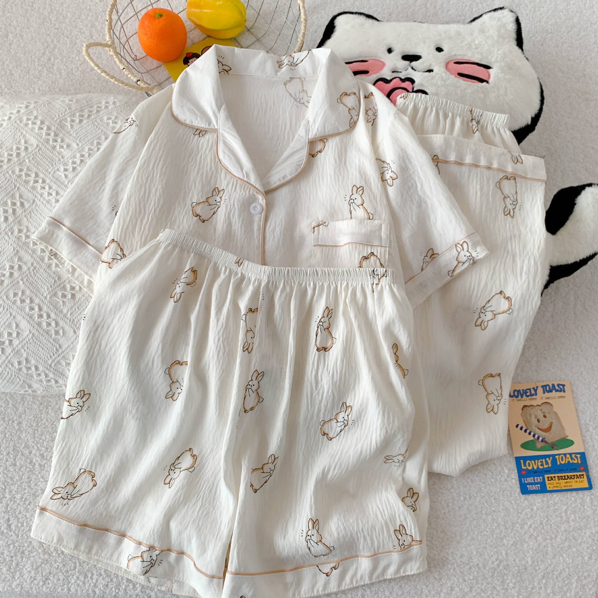 Vietnam transfronterizo al por mayor pantalones cortos de manga corta de verano pijamas de tres piezas mujeres lindas y cómodas servicio a domicilio de algodón en la nube