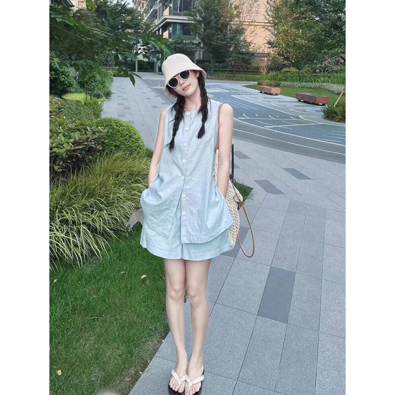 Linen Sleeveless Shirt Suit for Women in Summer, Korean Style, Fashionable and Relaxed Vest, Elastic Waist Shorts Two-piece Set