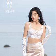 �б��ö���CD����ͦ�A���ĺ�һ�SC���B�����Ը��{����Ůʽ����