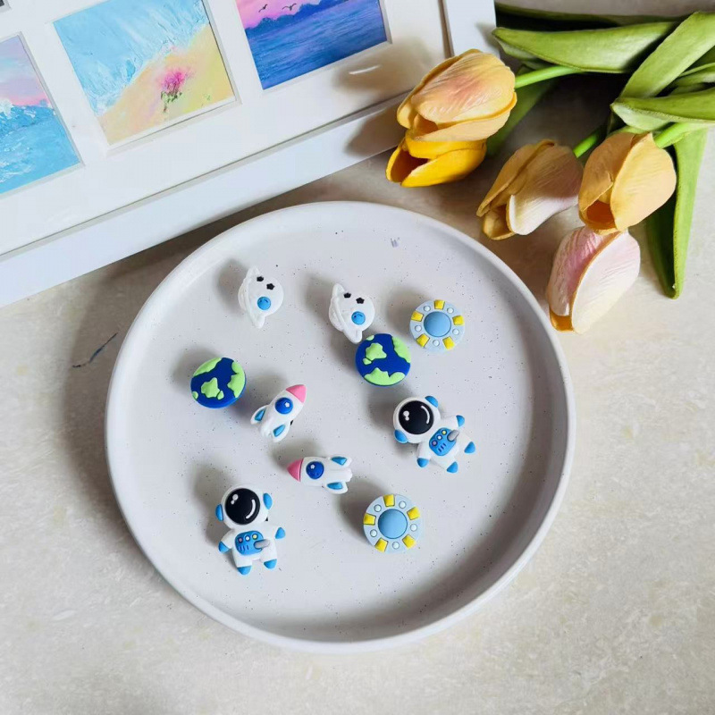 DIY Shoe Charms for Crocs, Alloy Rhinestones, Detachable Cartoon Chains, Trendy Accessories Set from Xiaohongshu