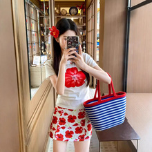 ����ӡ����ɫ�A�I��������Ů�¿��ļ����������@�ݸ�������t����