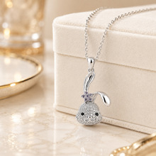 �羳�~�18k����ʯ�ɐ����ӵ���Ůʿ��ins����С���p���OӋ