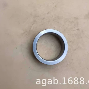 GRJ200/UZJ200/LX570 arxa təkər mərkəzi yataq qolu 42423-34040