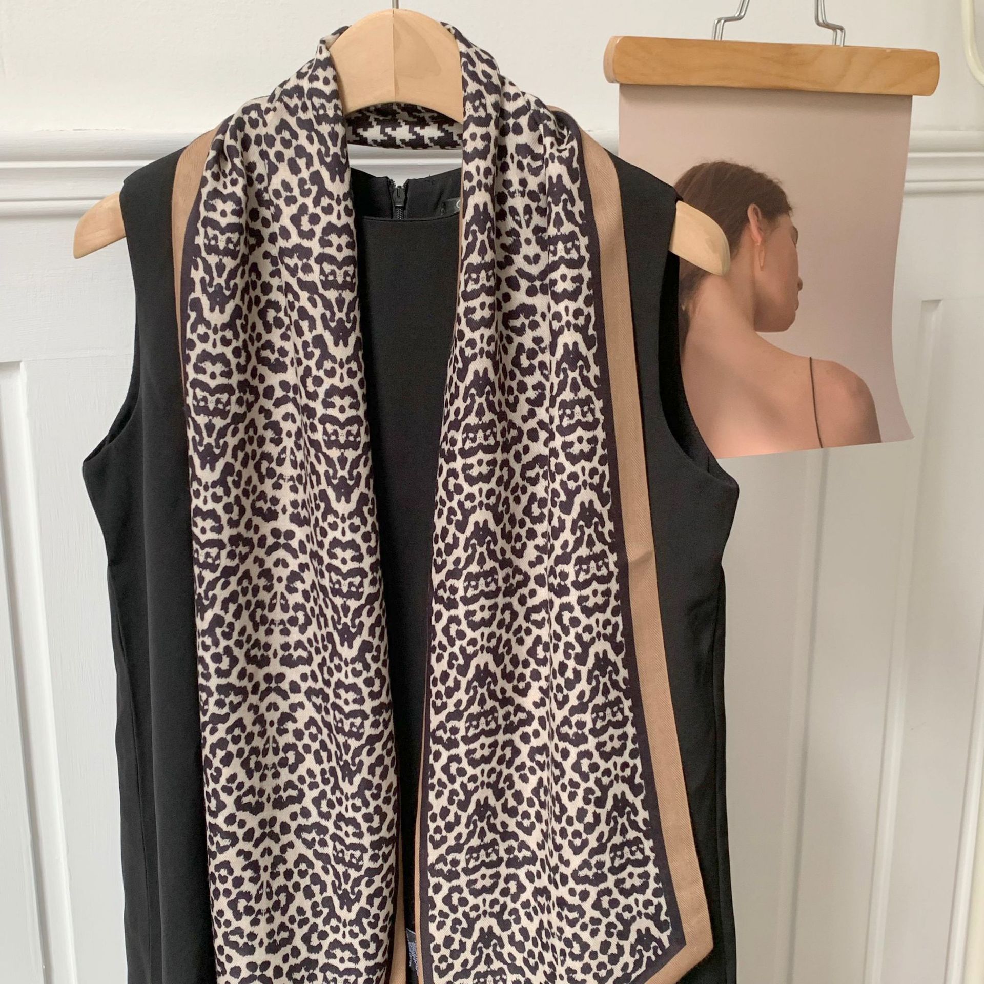 Pañuelo de seda sentido de alta calidad primavera y verano nuevo sentido de la atmósfera coreana bufanda decorativa de todo fósforo protector solar pañuelo para el cabello cinturón de moda