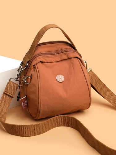 Cross-border new 2026 casual shell bag, single-shoulder portable oblique span small bag, large-capacity water-proof simple nylon cloth bag