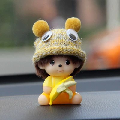 Cartoon Car Ornaments, Center Console: Car ornaments - yellow-hat-banana-free-traceless-sticker
