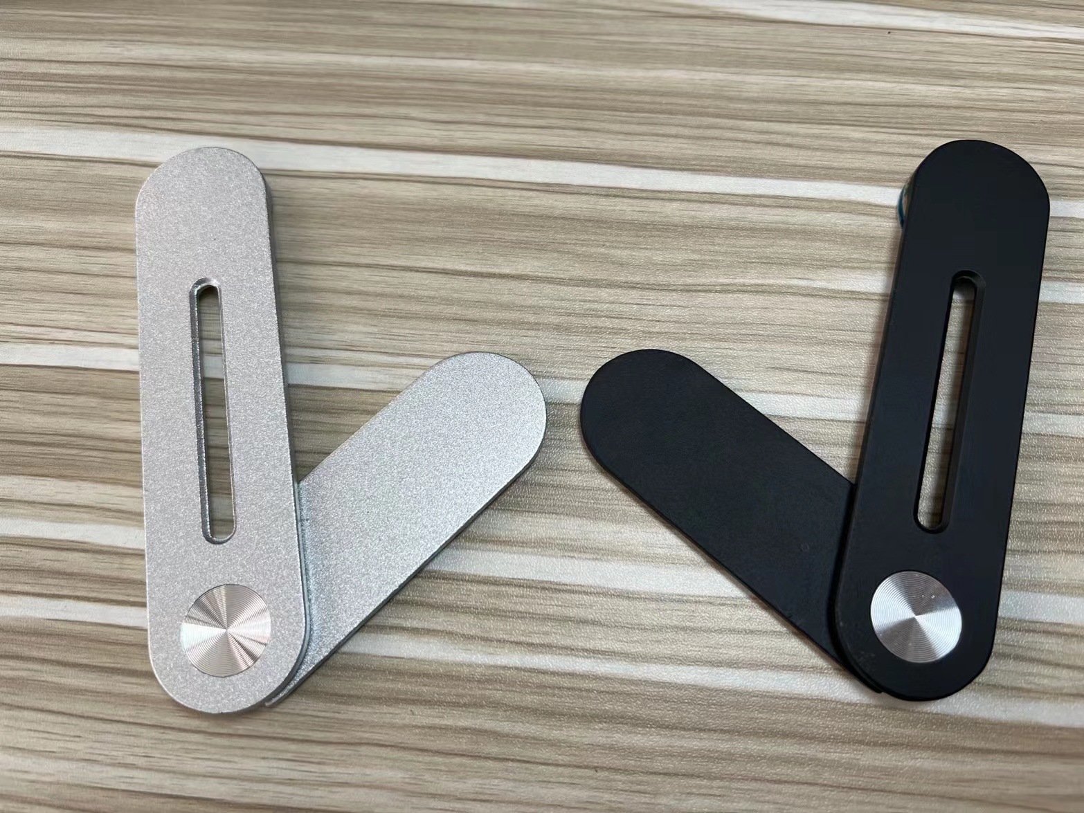 Aleación de aluminio computadora del teléfono móvil soporte de expansión de doble pantalla portátil pantalla lateral magnético portátil de metal soporte de teléfono móvil de expansión