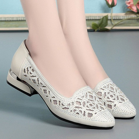 Full cowhide leather sandals women's mid-heel soft soles summer new thick heel mother hollow mesh shoes low heel spring