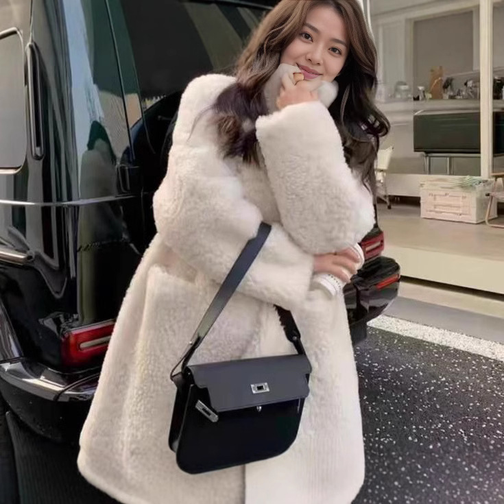 여자 겨울 두꺼운 모피 봉제… 중장 한국식 모피 코트