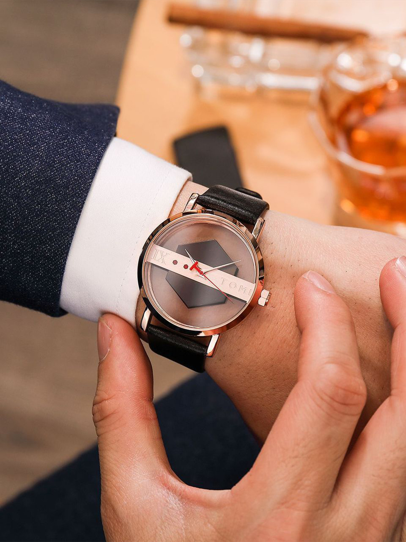 1场景 (1)_0002_O1CN01E5l25i2CWLn