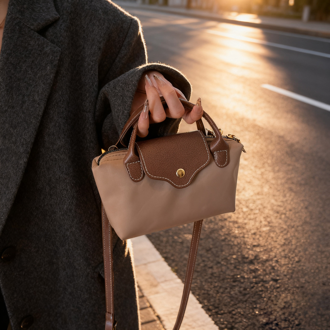 Fashionable trend retro one-shoulder bag