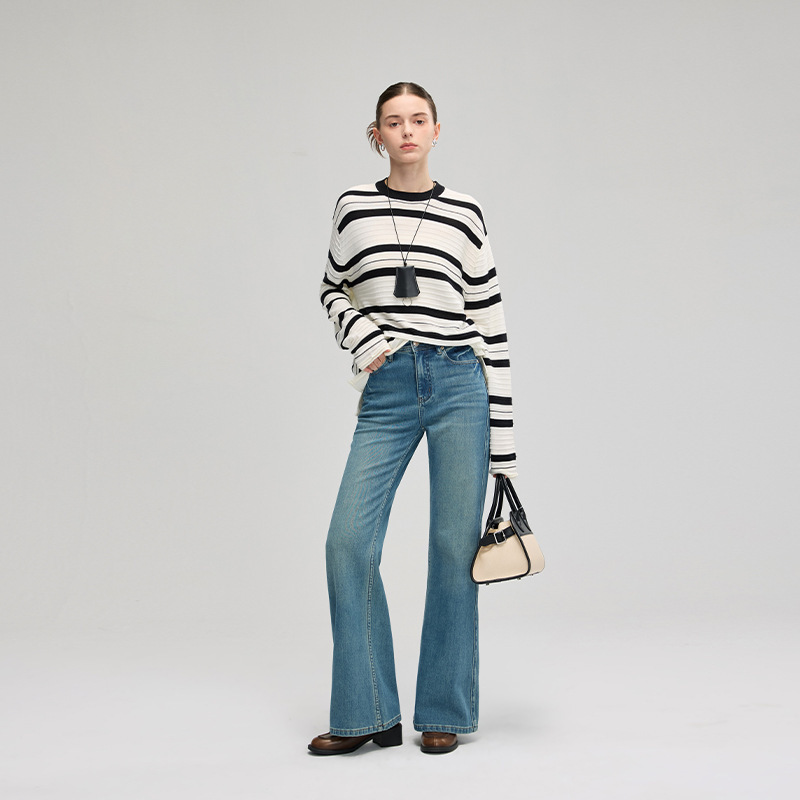 Light Luxury High-End Women's Jeans, Comfortable Premium Washed Four-Way Stretch, Non-Restrictive, Cotton-Like Feel, Slimming, Flared Pants