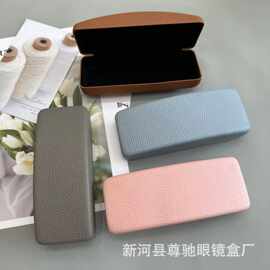 厂家批发中号太阳镜盒时尚创意方形铁盒 抗压防摔学生近视眼镜盒