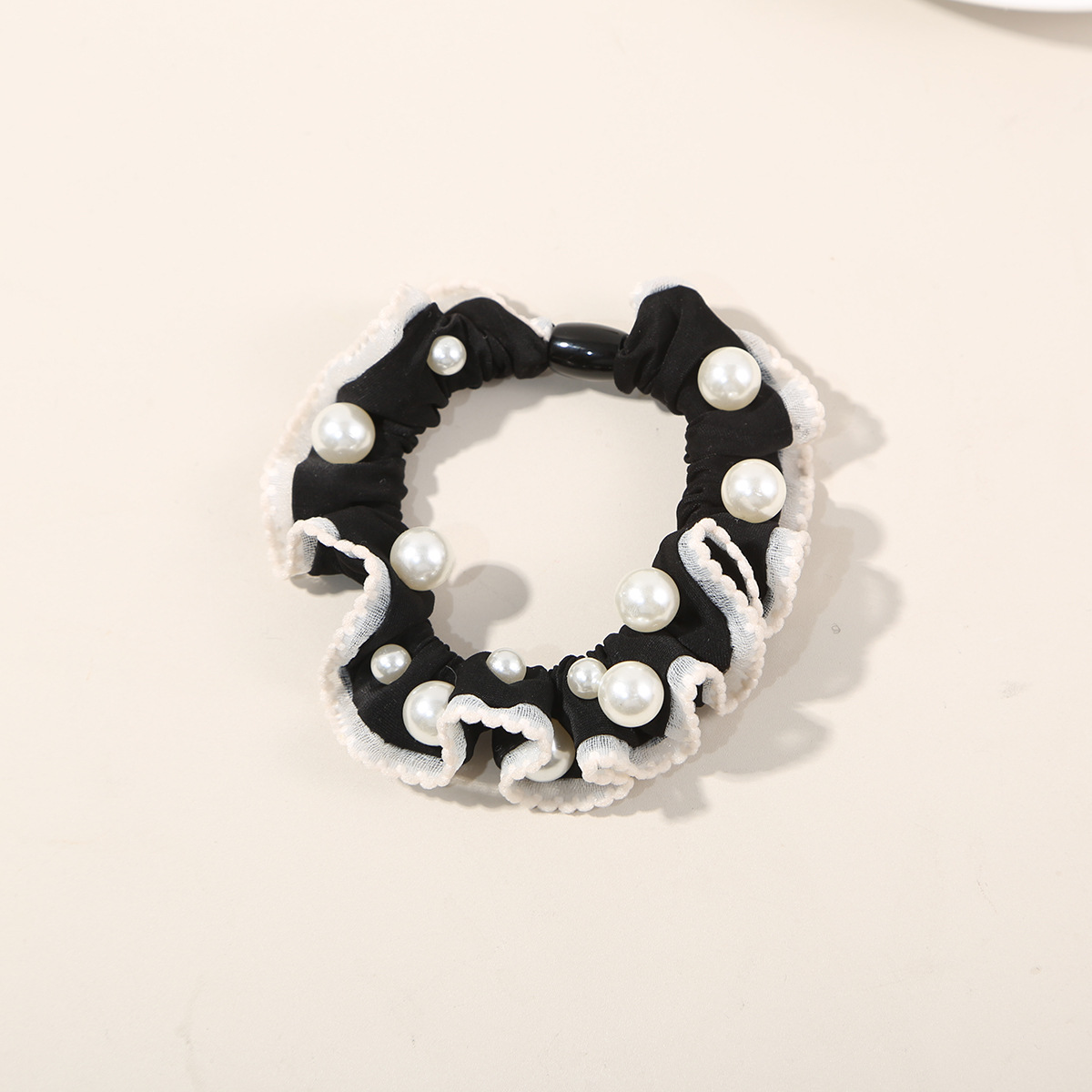 #6 진주 장식 화이트 엣지 블랙 - 레이스 스타일