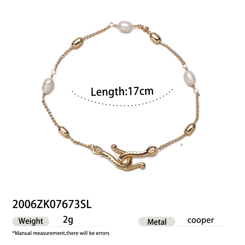 Bronce chapado en oro de 18 quilates lujoso pulsera de perlas de alta calidad joyería de perlas naturales de moda simple viento de verano nuevo