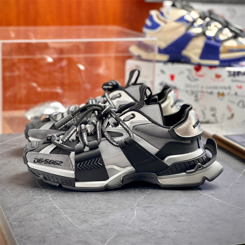 Estación Europea plataforma de punta redonda con cordones color a juego deportes zapatos casuales de las mujeres de estilo coreano todos los partidos zapatos de papá de moda DG2023 Nuevo