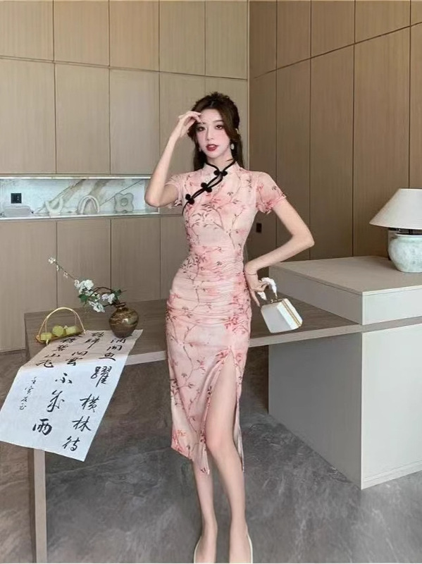 2025 新しい中国風の新しい改良されたキャットウォークチャイナドレススリットスリムヤングレトロプリントドレス|undefined