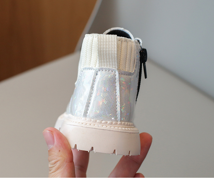 Scarpe autunnali 2024 Nuove scarpe Martin per bambini di taglia media e piccola, stivali corti impermeabili in pelle alla moda per ragazzi_voghion.com