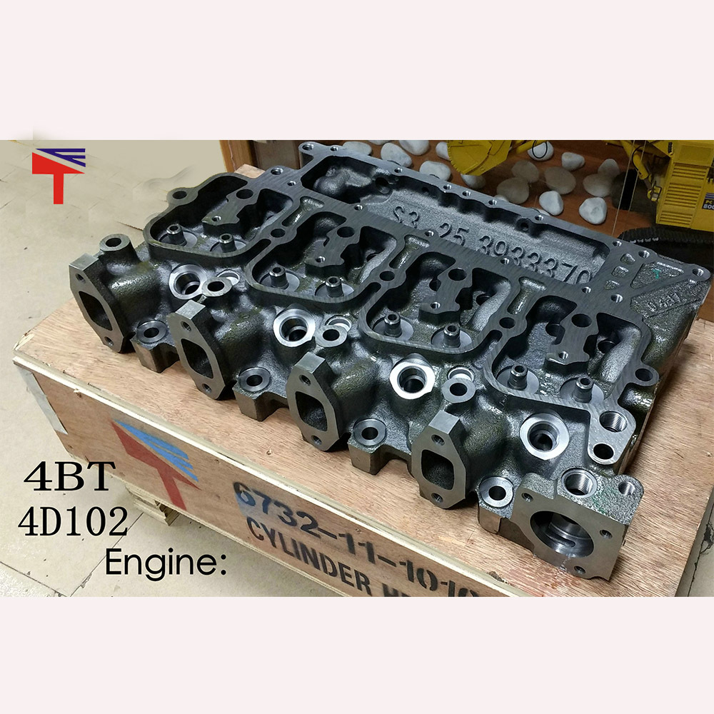 工程机械配件4BT 4D102发动机缸盖6732-11-1010
