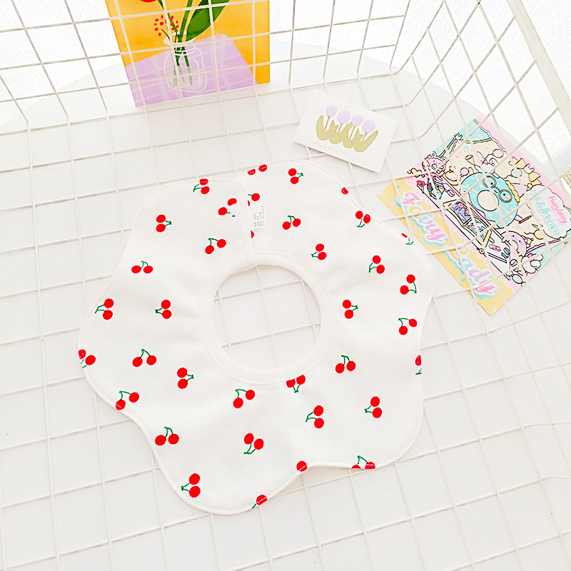 Bebé recién nacido otoño e invierno nuevo estilo flor saliva toalla algodón bebé impermeable escupir babero 360 grados rotación