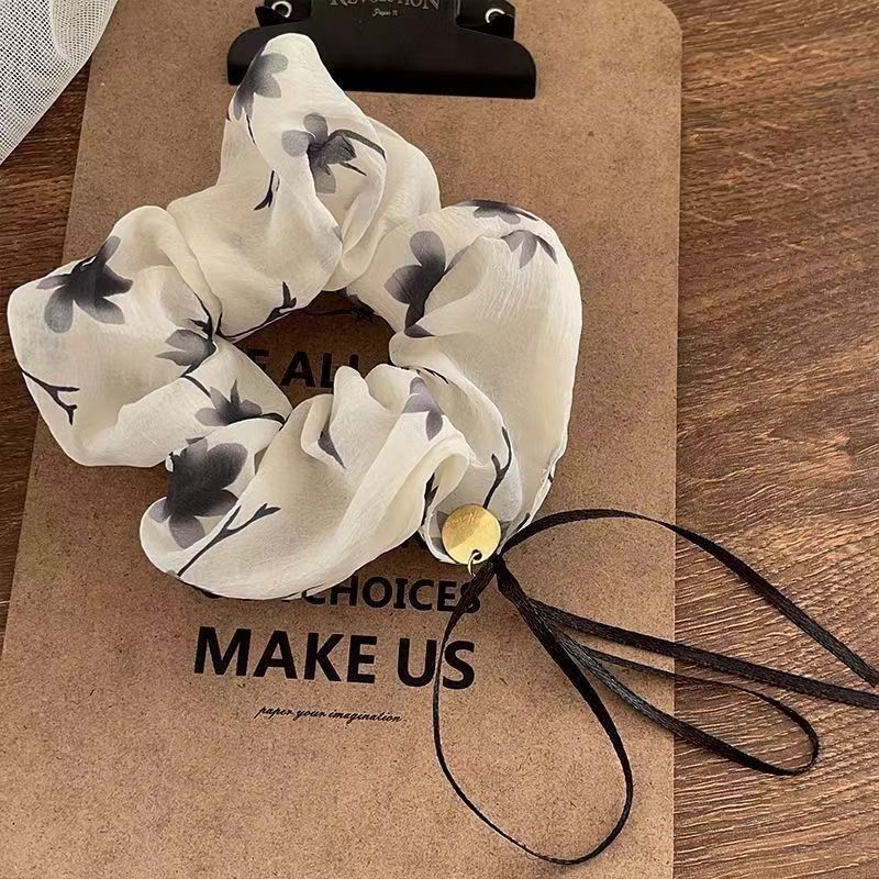 85＃水墨荷花打结吊坠飘带