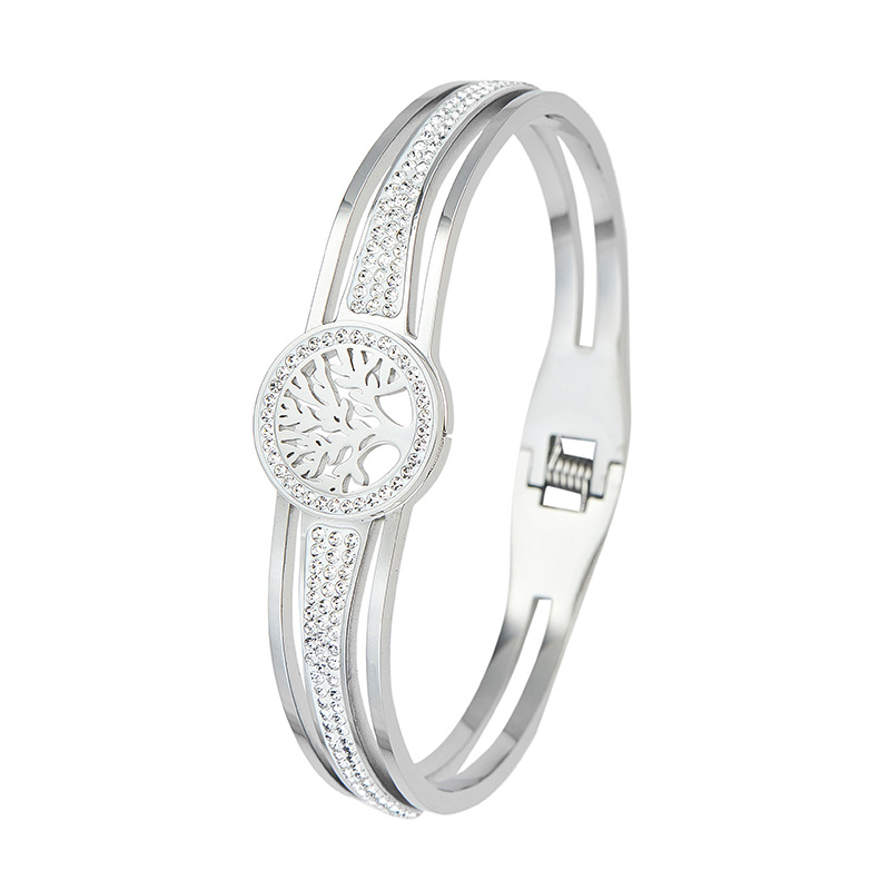 Tree of Life Bracelet Close Up