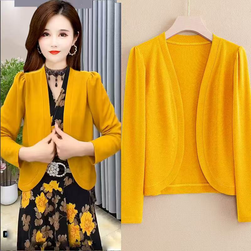 Knitted Shawl Short Coat Women's 2025 Spring and Autumn New Cheongsam Sunscreen Outer Cardigan Short All-match Waistcoat
