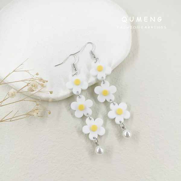 Fresh white acrylic matte brand elegant retro earrings pearl
