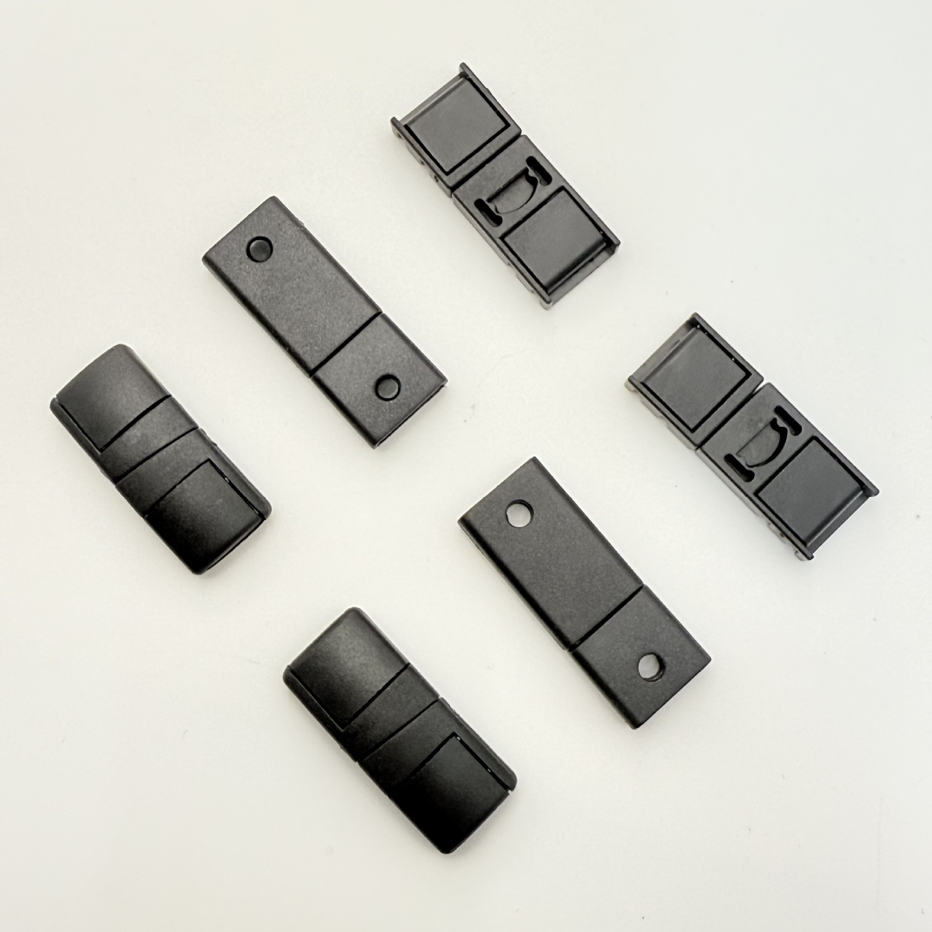 safe plastic detachable accessory with clasp