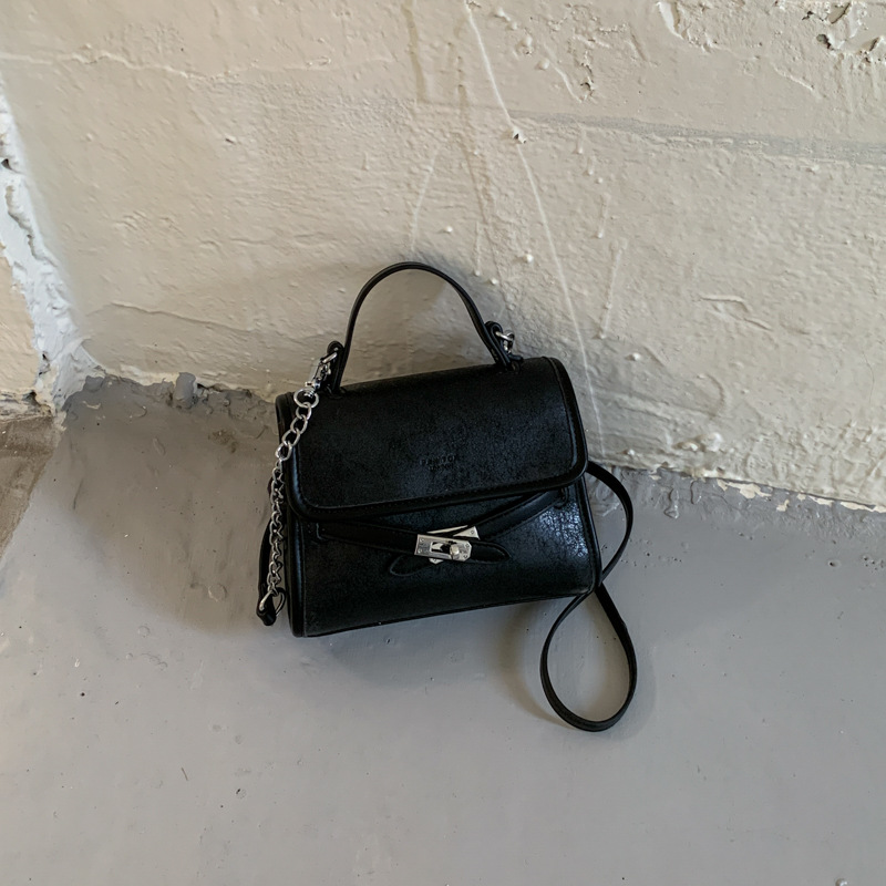 Bolso de tendencia transfronteriza 2026 retro nicho lujoso pequeño bolso de viaje simple mochila de hombro