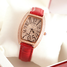 厂家供应复古时尚潮流新款数字酒桶形石英带镶钻学生腕表