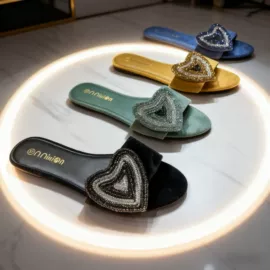 平底拖鞋;高跟拖鞋;平底凉鞋