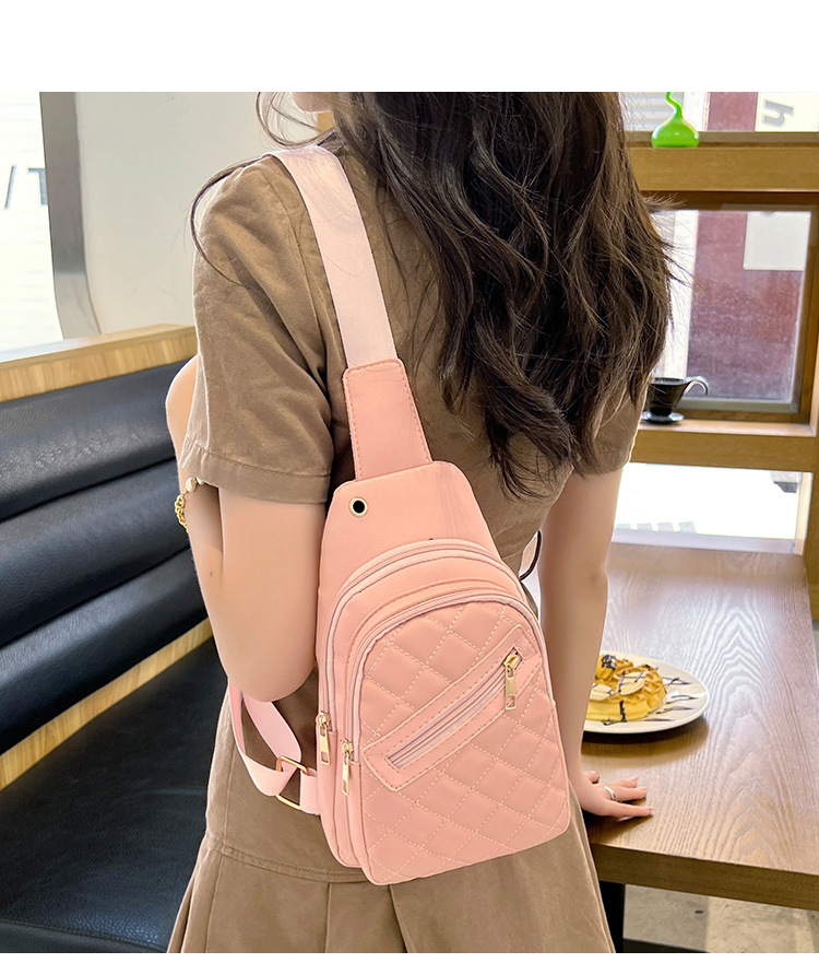 Mujeres Básico Estilo Clásico Color Sólido Lingge Cuero Sintético Bolsos De Cintura display picture 9