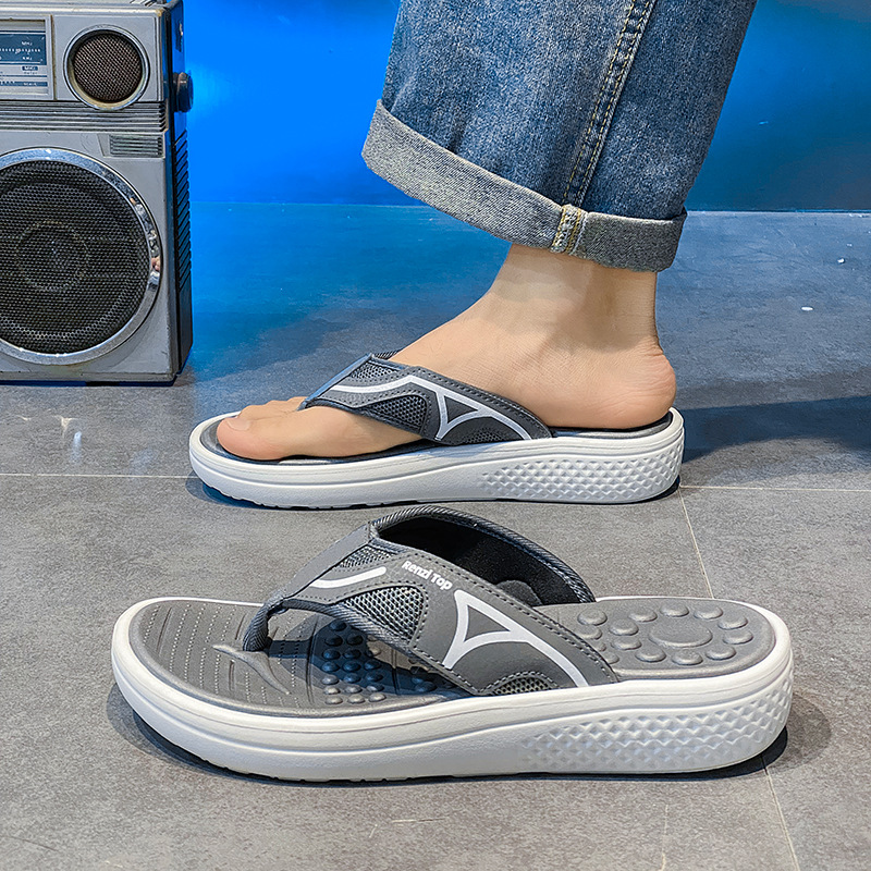 Chanclas para hombre verano nuevo estilo conducción exterior sandalias de playa deportivas y de ocio con chanclas antideslizantes