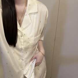 轻奢高级感彩色小花冰丝短袖睡衣女夏季新款凉感开衫长裤两件套装